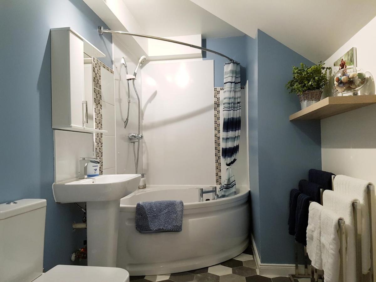 Inverness City 2 Bedroom Free Parking Εξωτερικό φωτογραφία