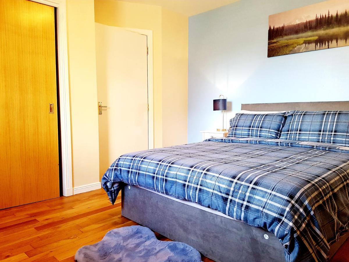 Inverness City 2 Bedroom Free Parking Εξωτερικό φωτογραφία