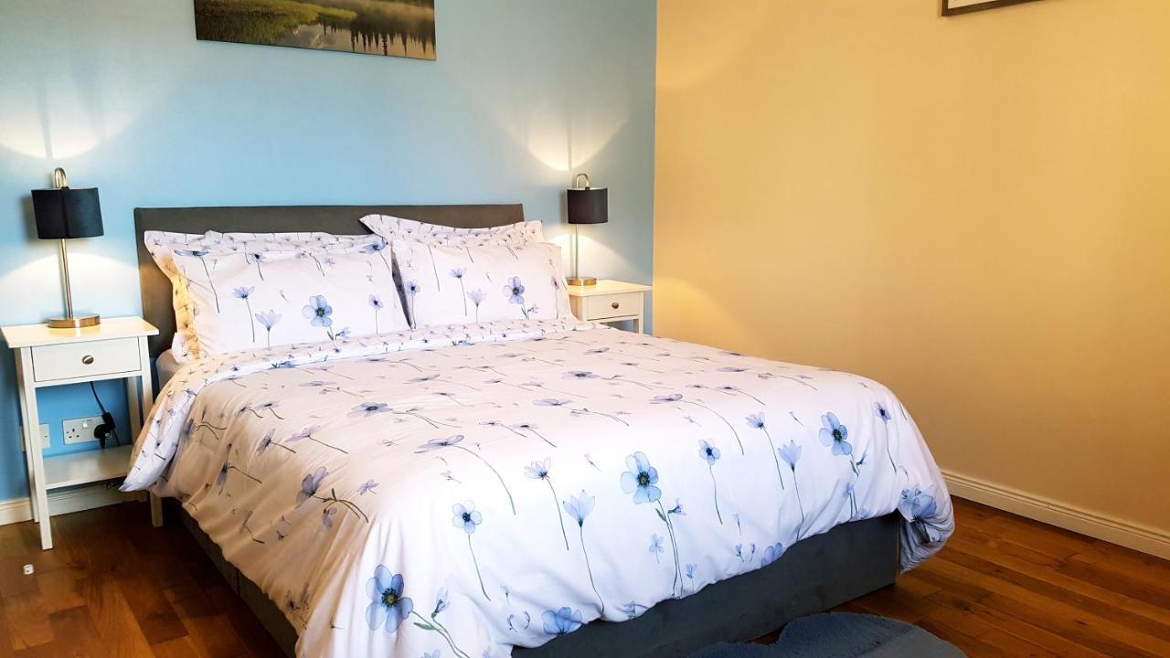 Inverness City 2 Bedroom Free Parking Εξωτερικό φωτογραφία