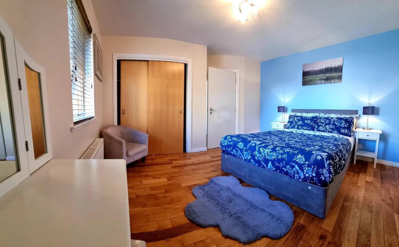 Inverness City 2 Bedroom Free Parking Εξωτερικό φωτογραφία